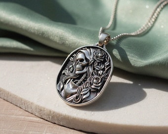 Santa Muerte Pendant Necklace, 925 Sterling Silver Oxidized Skull Roses, Gothic Day of Dead Memento Mori Jewelry