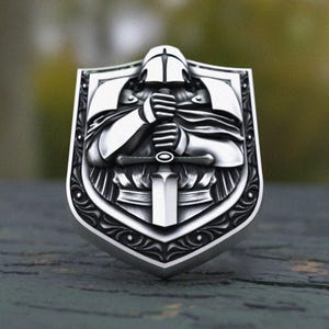 Knight Templar Shield Ring 925 Sterling Silver | Medieval Crusader Warrior Ring | Christian Cross Signet | Handcrafted Mens Medieval Jewelry