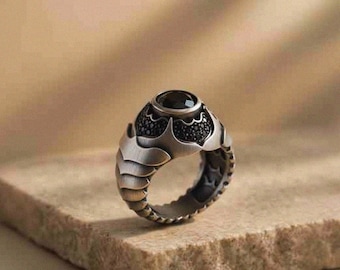 Serpent Scale Armor Ring: Sterling Silver and Black Onyx (Segmented Band)
