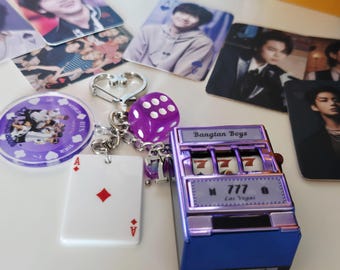 KPop Keychain Slot Machine/ photocards. Limited Edition
