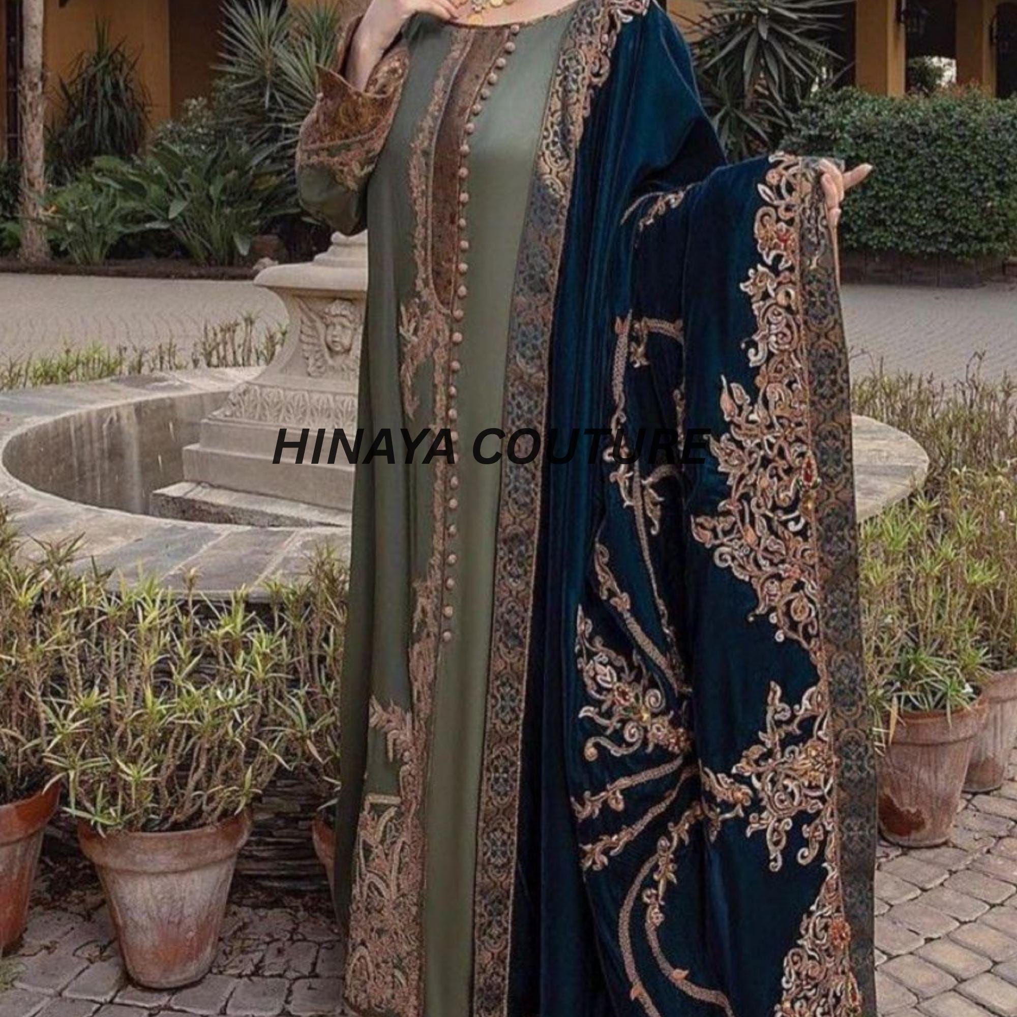 手刺繍ベルベット冬用ショール – パキスタンの職人技、英国デザイン