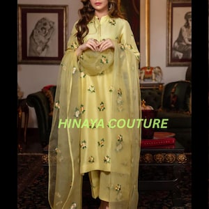 Broderad pakistansk sidenkostym | Blommig organza dupatta, festkläder