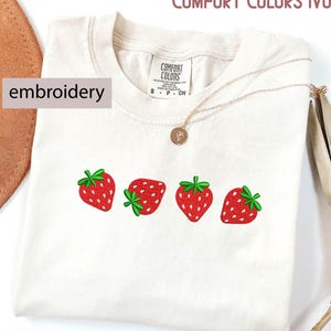 Strawberry Embroidered Comfort Colors Shirt: Trendy Women&#39;s Tee