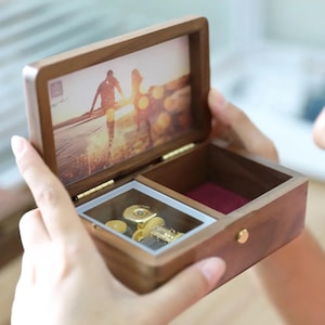Benutzerdefinierte Musik Schmuck Fotobox für Mädchen | Benutzerdefinierte Holzschmuck Spieluhr | Personalisierte Antique Musik Schmuckschatulle | Du bist mein Sonnenschein