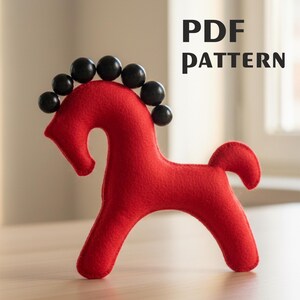 馬のフェルト製裁縫パターン、ぬいぐるみ動物（PDFパターン）
