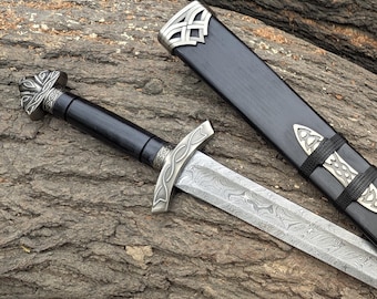 Réplica de la espada vikinga de acero de Damasco forjada a mano: Ragnar Lothbrok con vaina