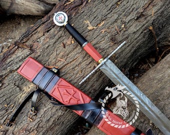 Damascus Steel Longsword, Hand-Forged Twist Pattern Medieval Knight Sword with Leather Scabbard