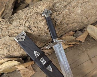 Hand Forged Damascus Steel Viking Sword Replica: Ragnar Lothbrok with Scabbard