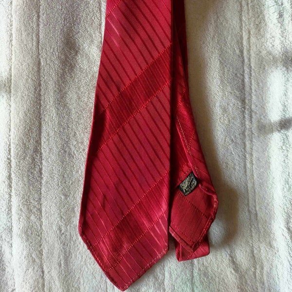 Dated Feb 27, 1923 Tie 1920's Antique Necktie Hana Tailored Resilient Red Embossed Cravat Haberdashery Men's Neck Wear