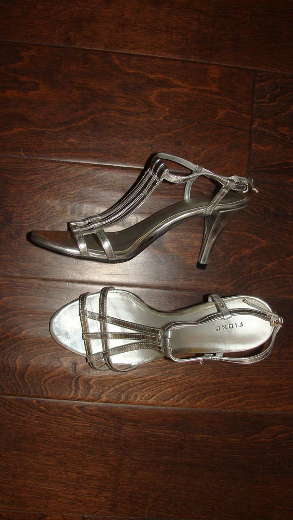 sandal fioni