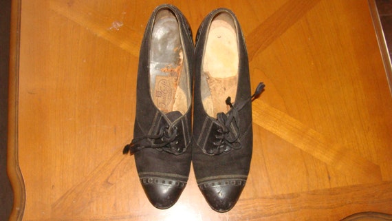 1930's Quality Crafted Pumps Ladies Black Vintage… - image 2