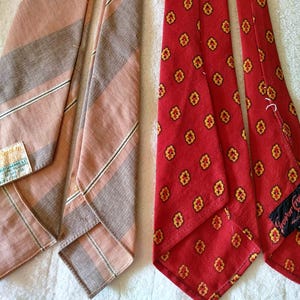 Antique Ties Palm Beach Necktie 1937-1942 Goodall Worsted Beau Brummell Edward C Minas Hammond Ind Grover Cronin 1920s 1930's Necktie Botany