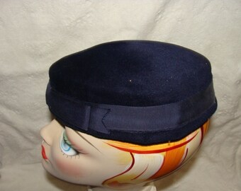 Mid Century Harold Inc Minneapolis Genuine Velour Navy Blue Sixties Jackie Pillbox Velvet Round Bow Ribbon 22" PinUp Mod Rockabilly
