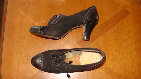 1930's Quality Crafted Pumps Ladies Black Vintage… - image 1