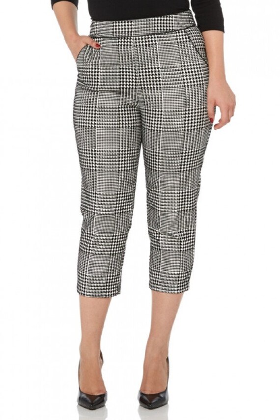 Sample Small Capri Poly Velvet Textured Herringbo… - image 6