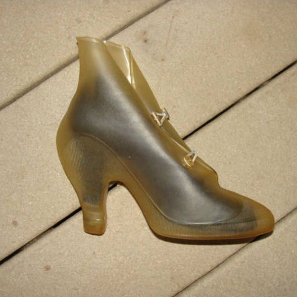 NOS 1940's Drizzle Boots Clear Rain Galosh Ladies High Heel Pump Shoe Cover Protector Size 5