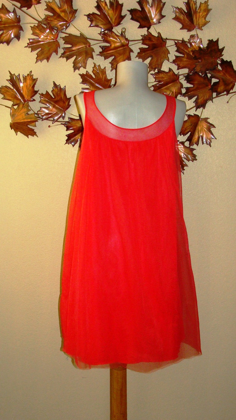 Mid Century Night Gowns Liz Taylor style chemise lingerie Coral Red Gold Embroidery Off White Floral Sheer Sleeveless S /& M Pin Up Underwear