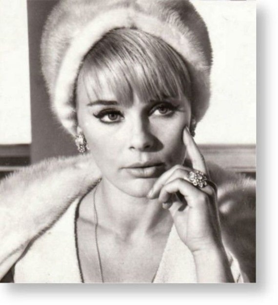 Mid Century Mink Fur Ladies Hat by Lora 1960s Tan… - image 9