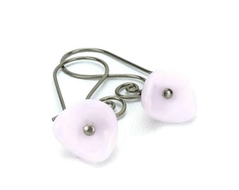Niobium Earrings Powder Pink Flowers, Milky Pink Flower Swirly Niobium Earwires, Soft Pink Flower on Hypoallergenic Niobium Ear Hooks