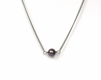 Single Black Pearl Titanium Necklace, Freshwater Pearl Niobium Bridal Necklace, Hypoallergenic Nickel Free for Sensitive Skin