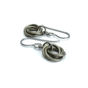 Bronze Color Niobium Earrings for Sensitive Ears, Mobius Love Knot, Brown Chainmaille Nickel Free Hypoallergenic Earrings, Titanium Earrings image 6