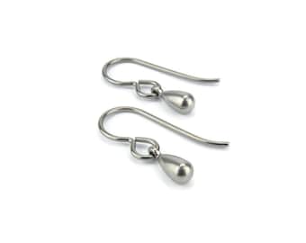 Tiny Teardrop Titanium Earrings, Titanium Raindrop, Dainty Dangle Drop, Niobium Earrings for Sensitive Ears, Hypoallergenic Nickel Free