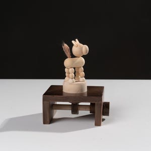 Holzpferd Automata – Handgemachtes Spielzeug – Kinetische Holzskulptur – Mechanisches Puppengeschenk – Einzigartige Schreibtischdekoration