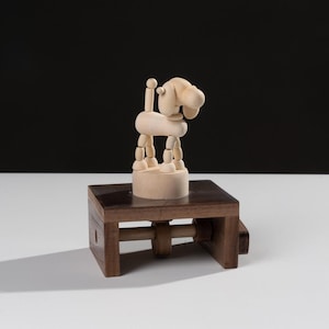 Holz Automata Hund – Handgemachtes Spielzeug – Kinetische Holzskulptur – Mechanisches Welpen Geschenk – Einzigartige Schreibtisch Dekoration
