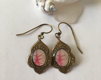 New Buffalo Caladium - Vintage Photograph Earrings