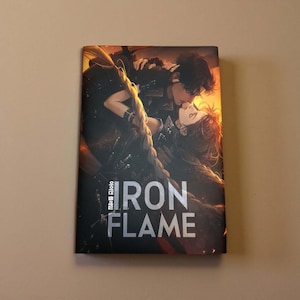 Iron Flame Vol. 2: Rebecca Yarros Fantasy Novel (Korean Limited Special Cover)