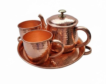Juego de té de cobre martillado a mano: tetera rústica, tazas y bandeja