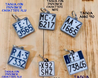 Portachiavi personalizzato con targa moto e marchio