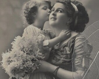 1911 Pretty Mother & Daughter with Flowers Antique Postcard