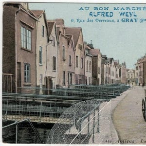 Années 1910 AU BON MARCHE Amiens France Man Pulling Cart Carte postale publicitaire française ancienne