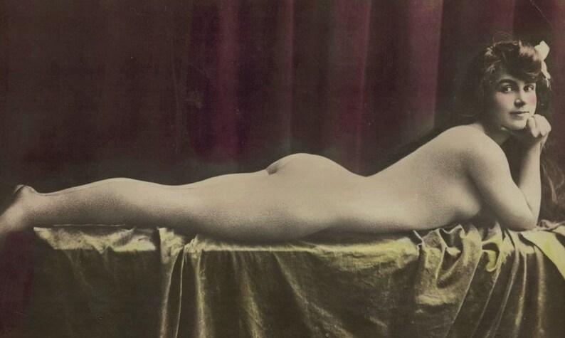 C 1910 Belle Epoque Nude Young Lady Antique Photo Postcard