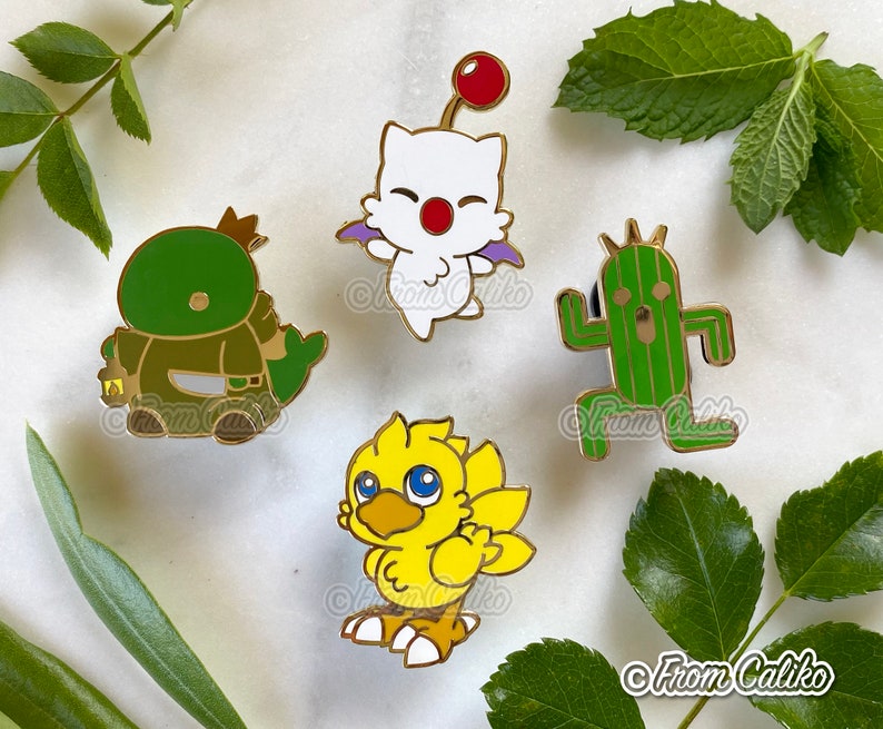 Final Fantasy Enamel Pins Cactuar Chocobo Moogle Tonberry King 4 Pins (Yellow Set)