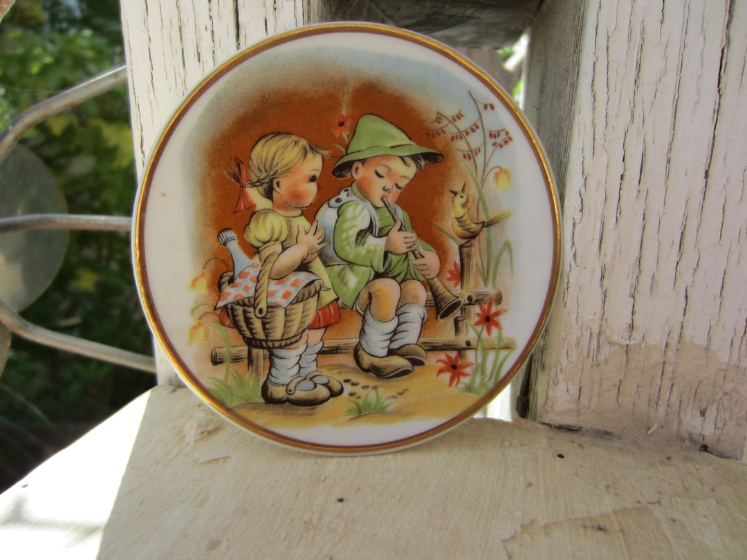 Vintage Collectors Child's Plate - Etsy