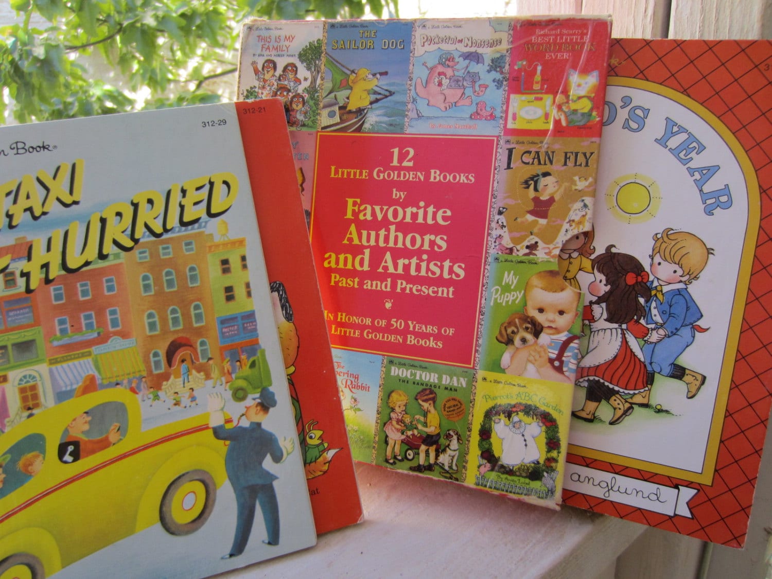 Vintage Little Golden Books Boxed Set of Twelve - Etsy