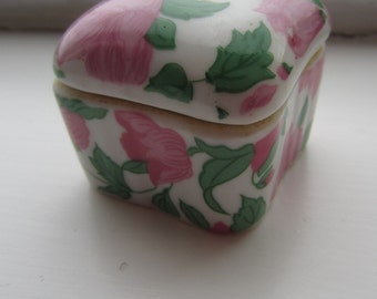 Oldtimer Ceramic Square Kleines Schmuckkästchen Ring Holder Pink Flowers