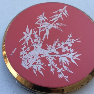 Stratton Rosa brillante y blanco con diseño dorado Vintage Compact Made In England