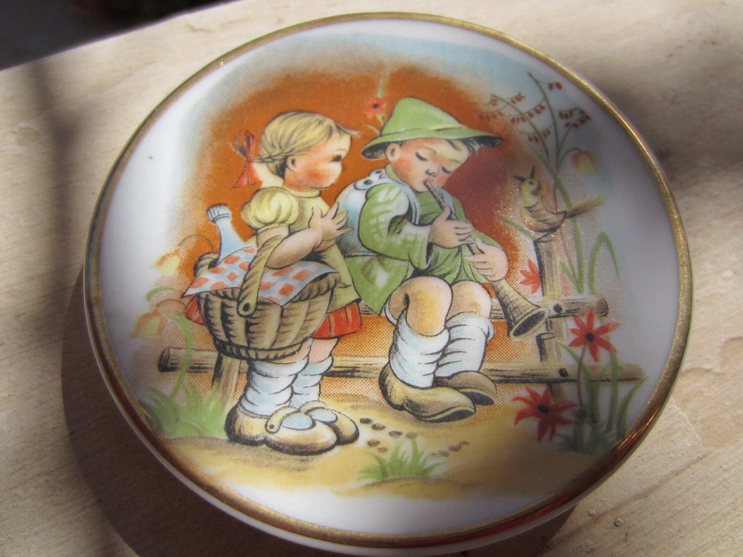 チルドレンプレート2011 Vintage Collectors Child's Plate - Etsy Israel