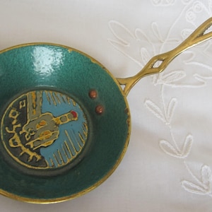 1970&#39;s Israeli Turquoise/Green Enamel Brass Pan Vintage Jerusalem Souvenir Jerusalem Collectibles Kitchen Decor Judaica