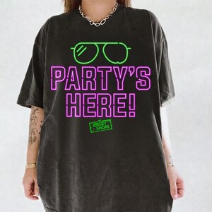 MTV Jersey Shore Party's Here T -Shirt, Vintage Music Television Tee, MTV Logo T-shirt, Retro 80s & 90s Family Matching Tee, Family Trip Tee image 4