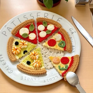 Pizza Crochet Pattern, Amigirumi Pizza Fast Food Plushie Pattern, DIY Play Food Gift, Easy Beginner Friendly Pattern, PDF Instant Download