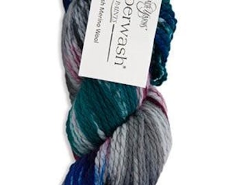 128 Superwash Handschmeichler Sperrgutgewicht 100% Superwash Merino Wool