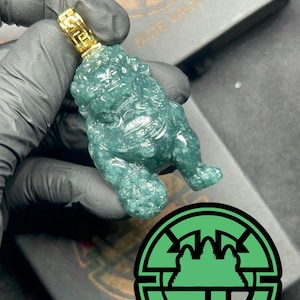 Jade Foo Dog Fu Dog Pendant