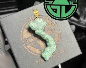 Vietnam Country Jade Pendant