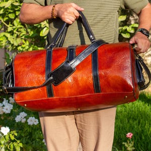 Brown Leather Travel Bags for Men & Women, Handmade Moroccan weekender bags, Original leather duffle bag, perfect as a unique gift.
