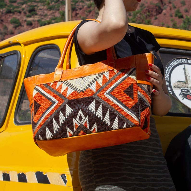 Authentic Moroccan Brown Kilim Bag – Full-Grain Leather Travel Duffle Bag With Carpet, Handmade Weekender & Carry-On for Men and Women Amber color