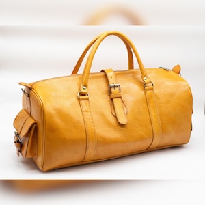 Moroccan Leather Duffle Bag, Handmade Travel Bag, Traditional Tanned Leather Gift for Him or Her, Weekender Leather Bag, Leather Travel bags